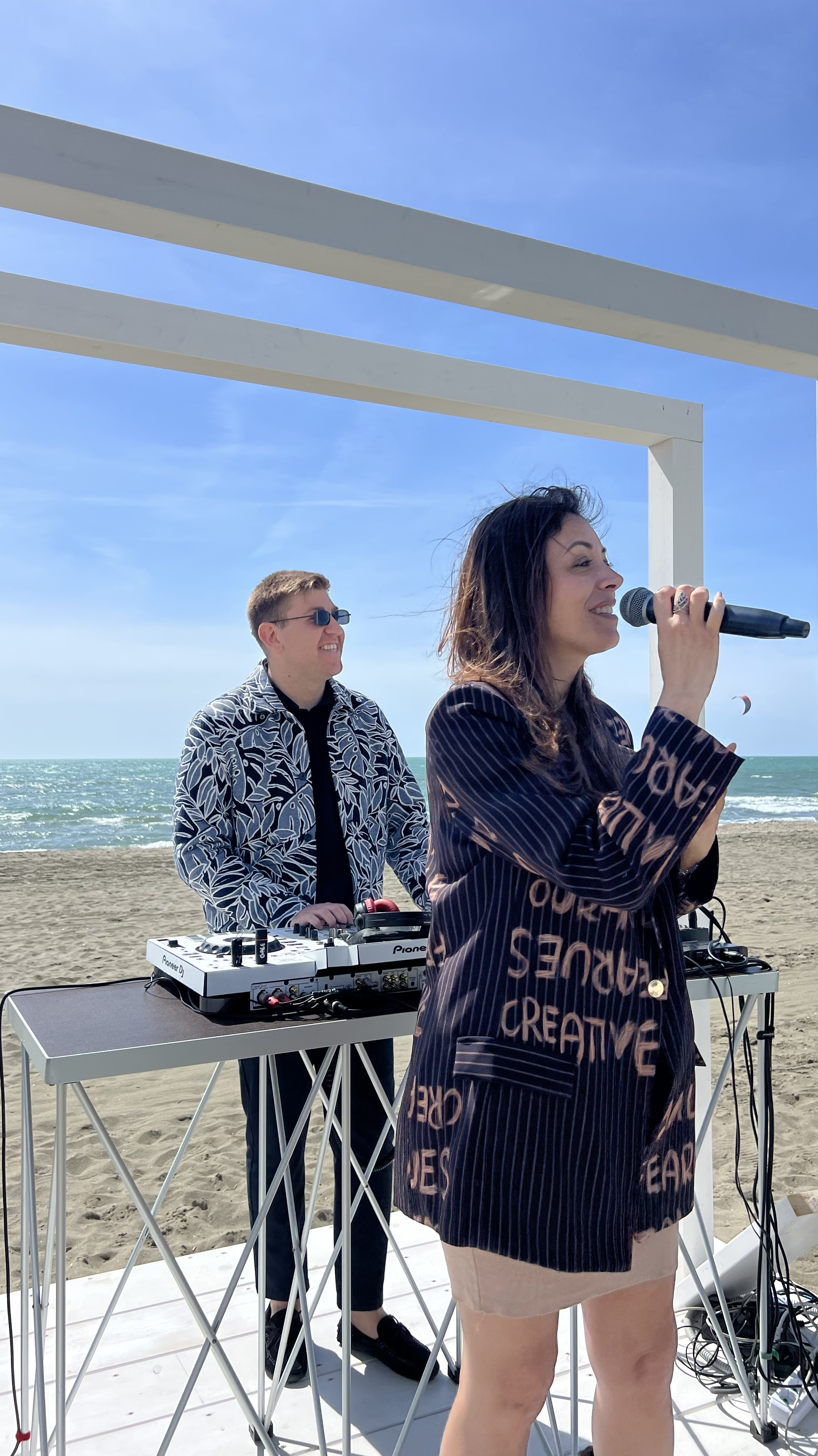 DJ set e intrattenimento musicale